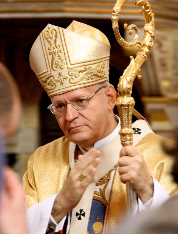 Péter Erdo é um dos candidatos a novo papa