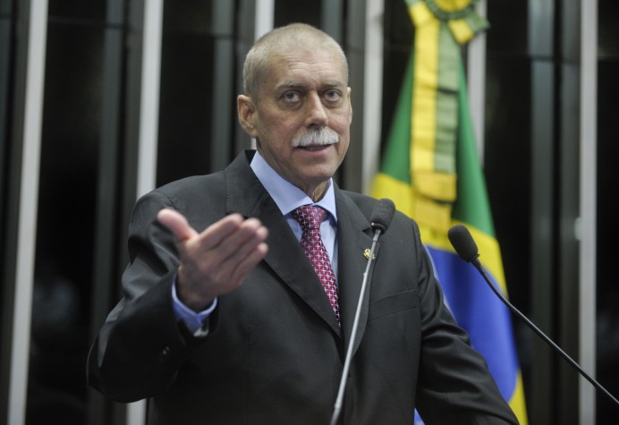  Senador João Ribeiro (PR-TO) 