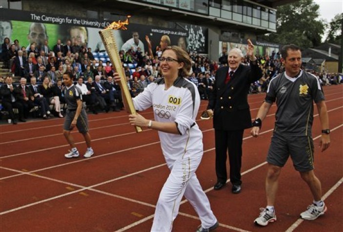 Revezamento da tocha olímpica em Londres 2012