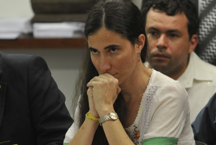 Yoani Sánchez durante sessão na Câmara dos Deputados